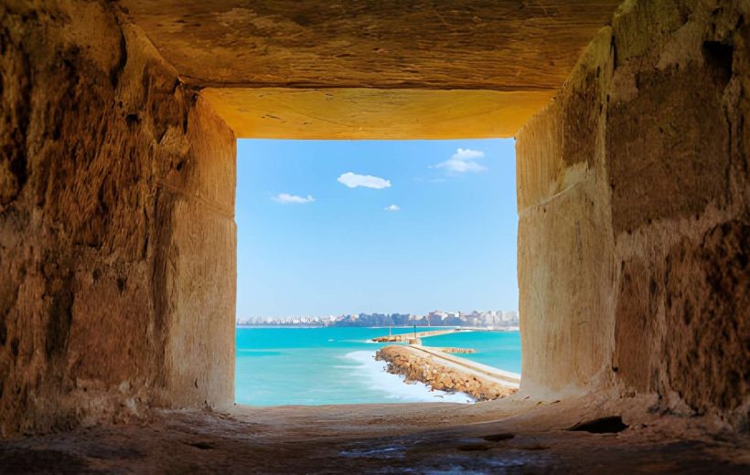 Catacombs, Qaitbay Citadel & Bibliotheca Alexandrina Tour